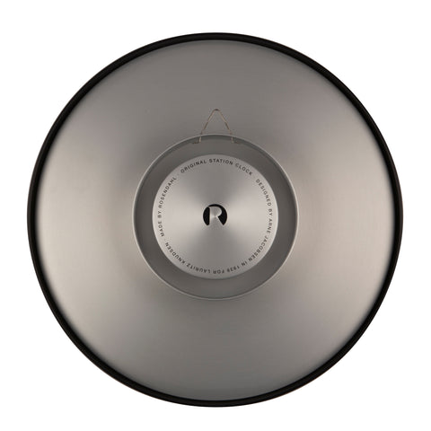 Arne Jacobsen - Station Wall Clock - 29 CM in White