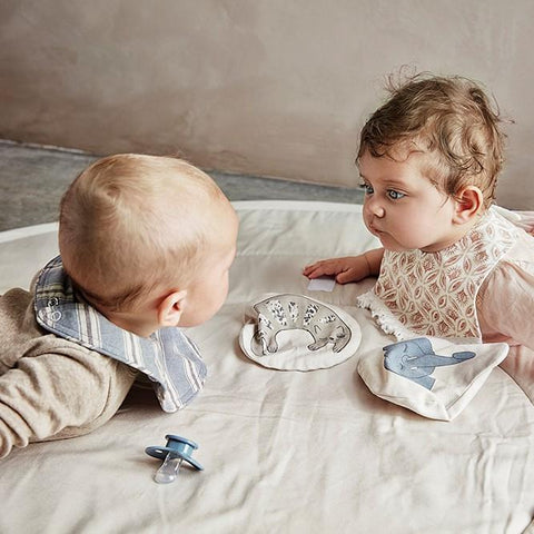 Elodie details Dry Bib Sweet Date