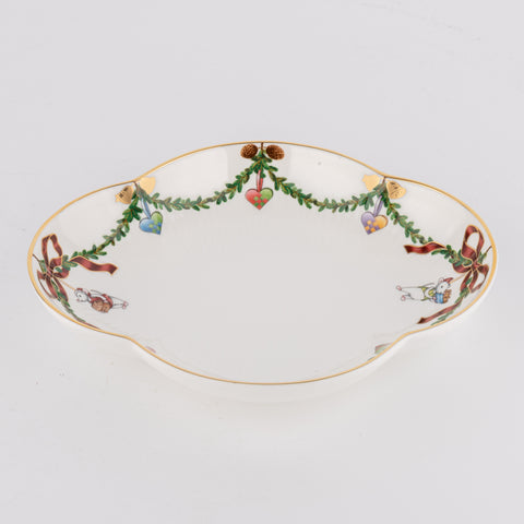 Royal Copenhagen Star Fluted Christmas Dish 17.5cm